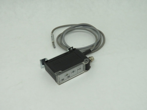 Balluff BMO-A01-J-PU-C-02 Mini Remote Amplifier Sensor 10-30VDC 38" Cable USED