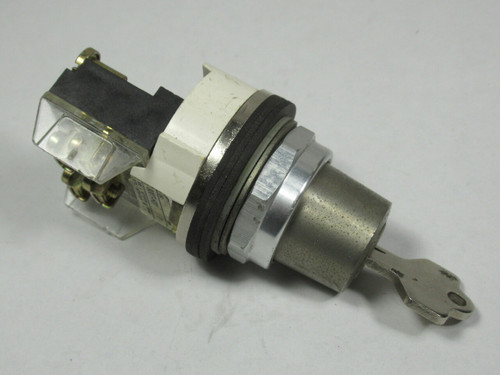 Allen-Bradley 800T-H31A Series T Cylinder Lock Switch 1NO 1NC C/W Key USED