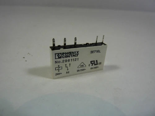 Phoenix Contact 2961121 REL-MR-24DC/21AU Relay 24VDC 6A 250V USED