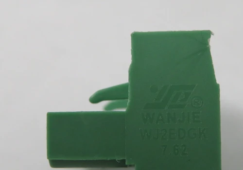 Wanjie WJ2EDGK-7.62-5P Green PCB Connector 5 Pos 15A 300V 12-28 AWG USED