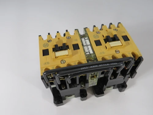 Allen-Bradley 104-A18ND3 Ser A Reversing Contactor 110/120V 50/60Hz WEAR NEW