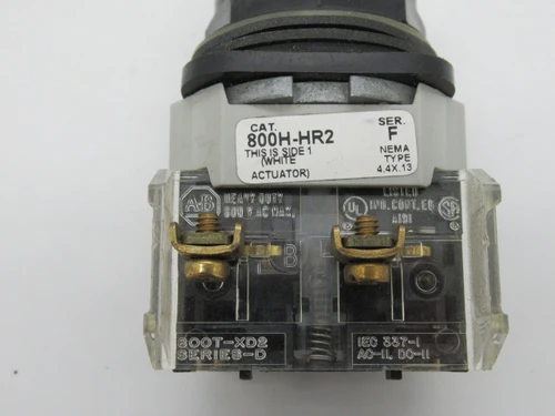 Allen-Bradley 800H-HR2D2 Series F 2-Position Selector Switch 1NC USED