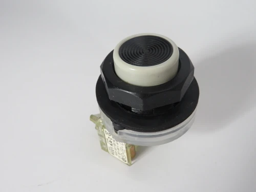 Schneider Electric 9001SKR3BH5 Extended Black Momentary Push Button 1NO NOP