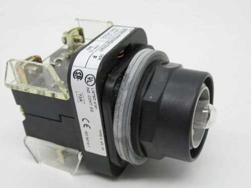 Allen-Bradley 800H-FRXNQ10XA7 Ser F 3-Pos Push-Pull Device No Cap 1NCLB 1NC NEW