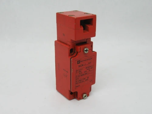 Telemecanique XCKJ5970H7 Safety Interlock Switch 240V 3A NO/NC SHELF WEAR NOP