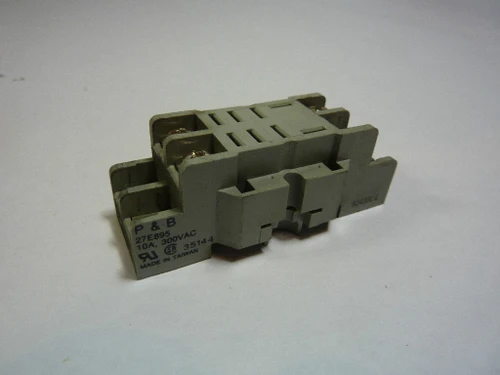 Potter & Brumfield 27E895 Relay Socket 10A 300V 8 Blade USED
