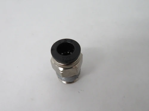 CDC PC3/8-N3 Straight Fitting 3/8" Tube 3/8" NPT Lot of 10 USED