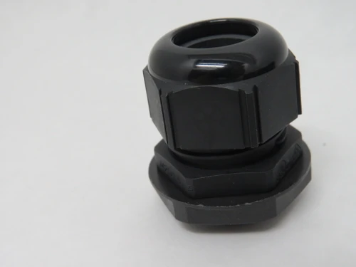 Lapp Kabel S2516 Skintop Black Strain Relief Metric Connector M25X1.5 Lot/19 NOP