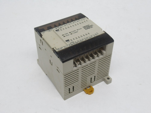Omron CPM1A-20CDR-A Programmable Controller 100-240VAC USED