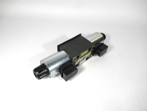 Parker D1VW001CNJWF4 Hydraulic Valve 24VDC *Shelf Ware* NOP