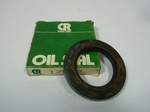 Chicago Rawhide 17557 Oil Seal ! NEW !