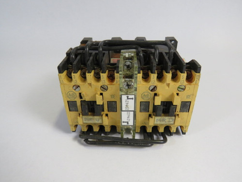 Allen-Bradley 104-A09ND3 Reversing Starter Contactor SLIGHT DAMAGE USED