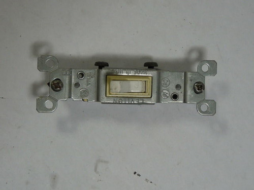 Leviton 1451-W Toggle Switch 15A 120VAC White USED