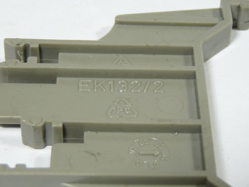 Weidmuller EK132/2 SAK Series Mounting Plate 7mm Gray USED