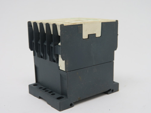 Schneider CA3-KN31BD3 Control Relay USED