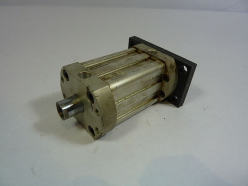 Numatics F2CK-02A3B-AAA4 Pneumatic Cylinder 1 1/2in Bore 2in Stroke USED