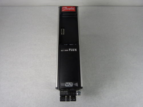 Danfoss 178F6156 VLT5001 Frequency Converter Drive 1HP 3.7A 200/240VAC USED