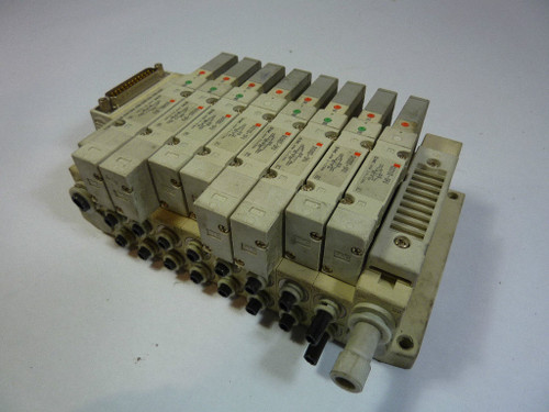 SMC SS5V2-10FD1-08BS-C6 D-Sub Connector Module USED