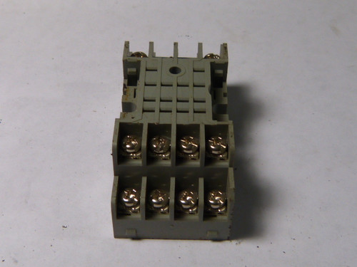 Square D 8501-NR45 7A 300V 14-Blade DIN Rail Relay Socket USED