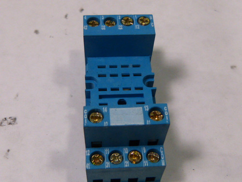 Finder Relay Base Type 94.64 USED