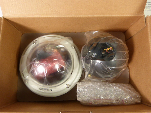 Stanley 07-211 Indoor/Outdoor Vandal-Proof Dome Camera ! NEW !