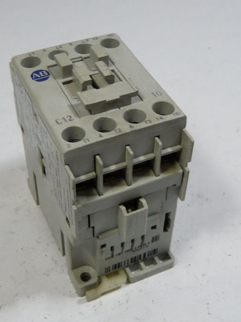 Allen-Bradley 100-C12D10 Contactor 12A 110/120 50/60Hz USED