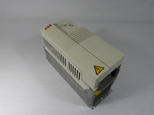 ABB ACS401600612 Adjustable Speed AC Drive 3PH 208-240V USED