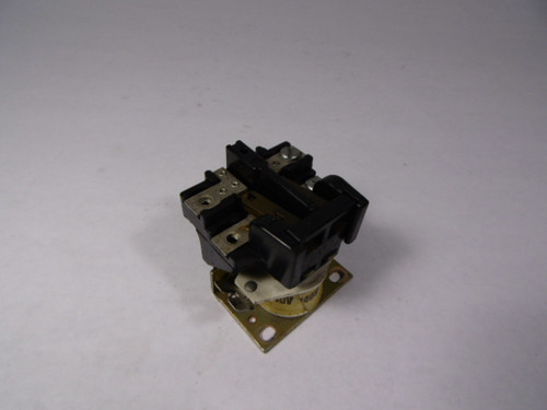 General Electric 3ARR8E2 Magnetic Relay 240V USED