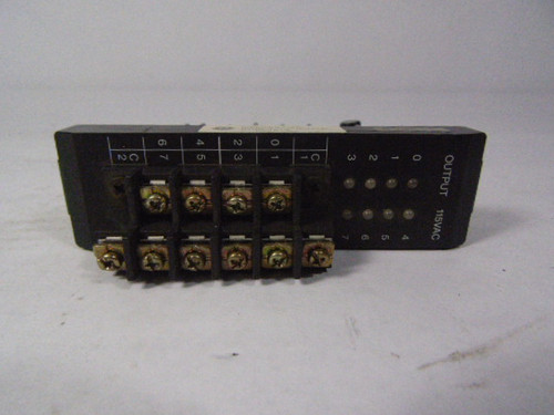 GE Fanuc IC610MDL175A Output Module 115 / 230 Vac ! AS IS !