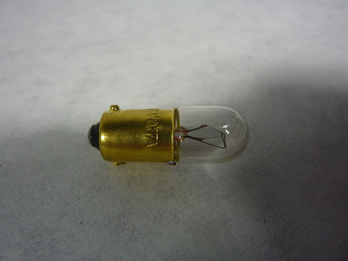 Stanpro #1818 Miniature Light Bulb Lot of 6 ! NOP !