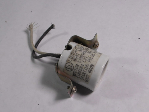 Generic 6G41 Ceramic Lamp Holder 600V 660W USED