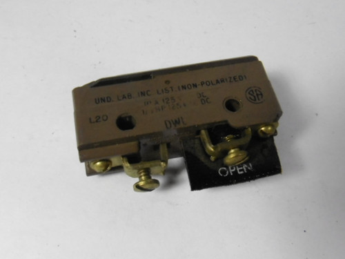Arrow MT-4R-A28 Basic Limit Switch USED
