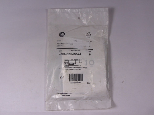 Allen-Bradley 42CA-B2LNBC-A2 18mm Photoelectric Cylindrical ! NWB !