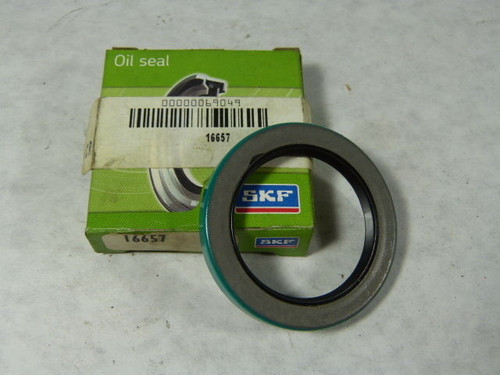 SKF 16657 Oil Seal  Single Lip ! NEW !