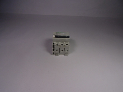 Schneider Electric MGN61330 Miniature Circuit Breaker USED