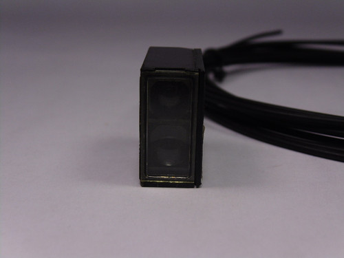 Keyence CZ-40 Photoelectric Fiber Optic Cable 2M RGB USED