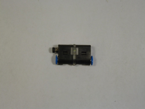 Festo SDE5-V1-O-Q6-P-M8 Pressure Sensor 27458 USED