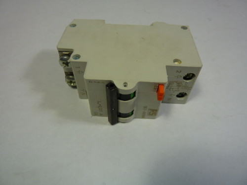 RS 157-9866 Circuit Breaker 6A 230VAC 2P USED