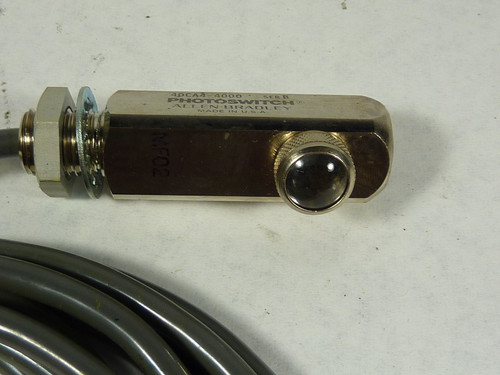 Photoswitch 40CA4-4000 Photoelectric Sensor Sideview 10 Feet USED