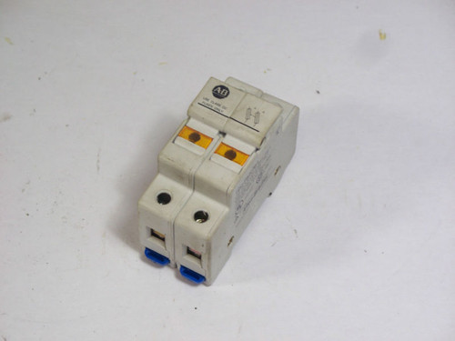 Allen-Bradley 1492-FB2C30-L FUSE HOLDER 600V 30A USED