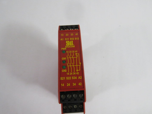 STI SR203AM01 (44510-2031) Safety Monitoring Relay 24VAC/DC 250V 6A USED