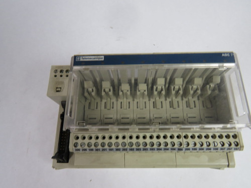 Telemecanique ABE7-P08T330 8-Channel Sub-Base For Plug-In Relay USED