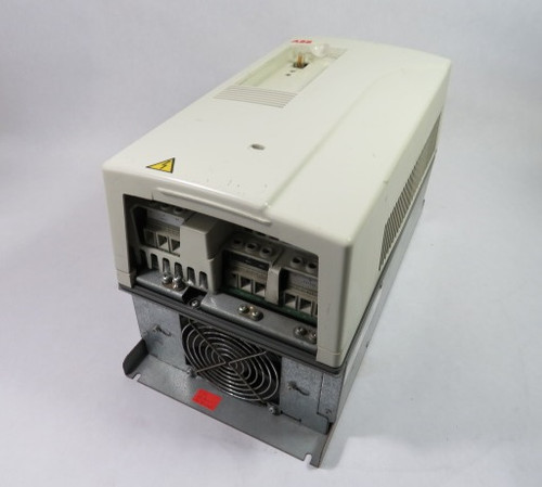 ABB ACS800-U1-0011-7 AC Drive *No Power to Keypad* ! AS IS !