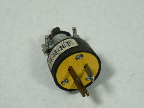 Eagle 1709 Vinyl Grounding Plug 15A 125V USED