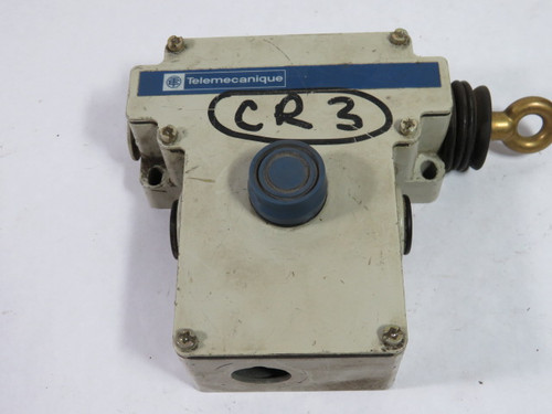 Telemecanique XY2-CE2A250H7 Cable Pull Switch 240VAC @ 3A 250VDC @ .27A USED