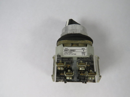 Allen-Bradley 800T-J2KE7B Series T Selector Switch 2NO/2NC 3-Position USED