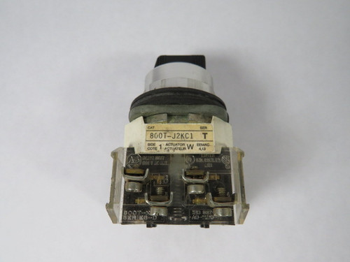 Allen-Bradley 800T-J2KC1B Series T Selector Switch 2NO/2NC 3-Position USED