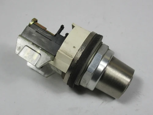 Allen-Bradley 800T-J44A Series T Cylinder Lock Switch 1NO 1NC No Key USED