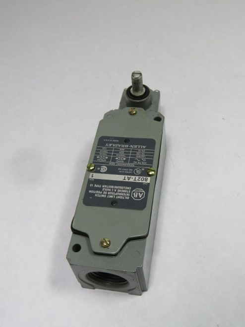 Allen-Bradley 802T-AT Oiltight Limit Switch C/W Z-21169 Operating Head USED
