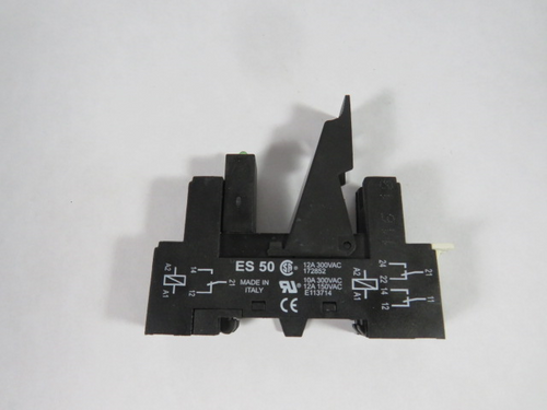 Generic ES50 Relay Socket W/ Indicator Light 12A 300VAC USED